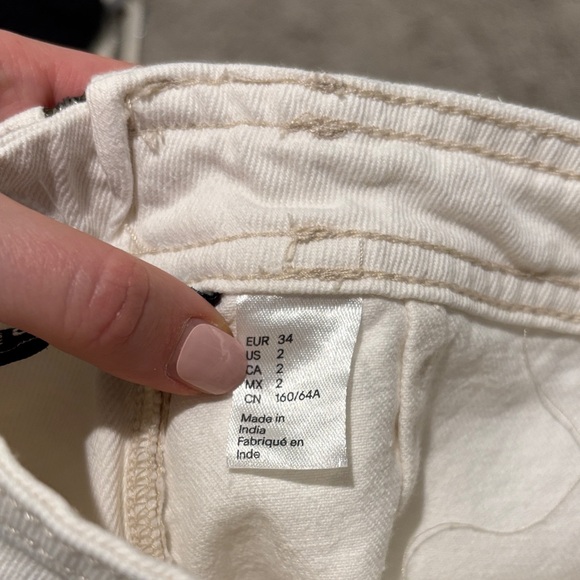 H&M Cream Skort - Picture 3 of 4